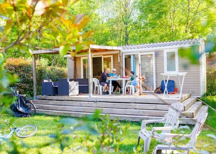 Campeggio Camping 4 étoiles - Piscine - ccbadea La Bastide-de-Sérou
