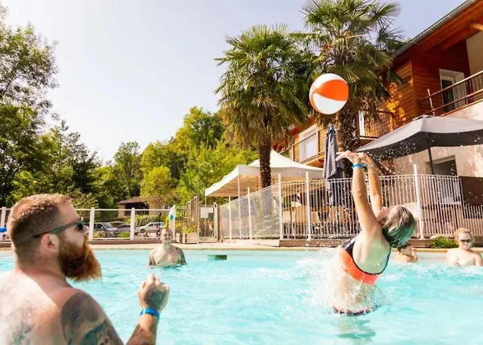 Campingplads 4 Etoiles - Piscine - Ccbadea *