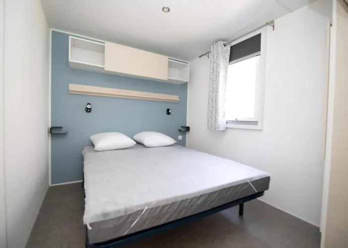 4 Etoiles - Piscine - Ccbadea Campingplads